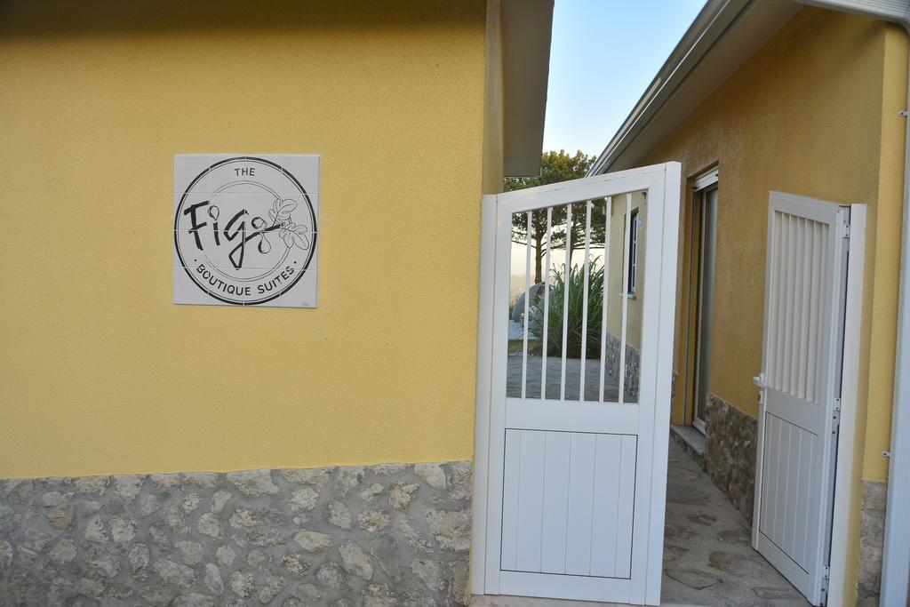 The Fig Boutique Suites Salir de Porto Exterior foto